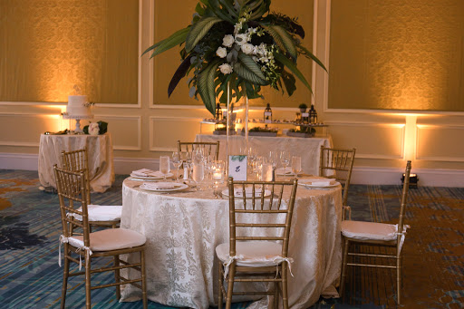 Bayfront Floral & Event Design, 100 Chopin Plaza, Miami, FL 33131, USA, 
