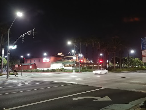 Shopping Mall «The District», reviews and photos, 2437 Park Ave, Tustin, CA 92782, USA