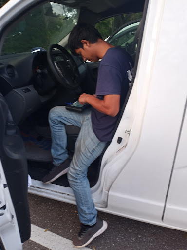 Locksmith «Unlock Me And Services», reviews and photos, 4601 W Gray St #307a, Tampa, FL 33609, USA