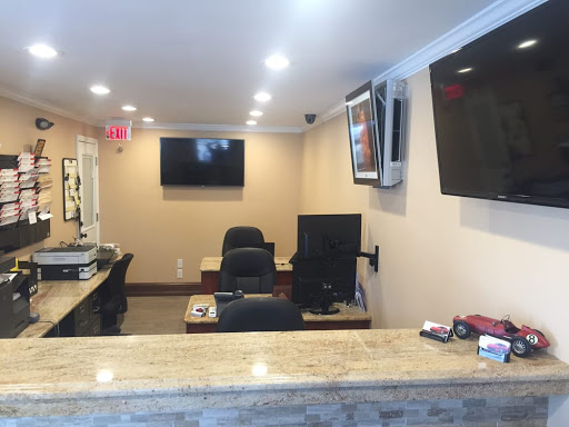 Auto Body Shop «Finial Touch Auto Body», reviews and photos, 3586 Merrick Rd, Seaford, NY 11783, USA