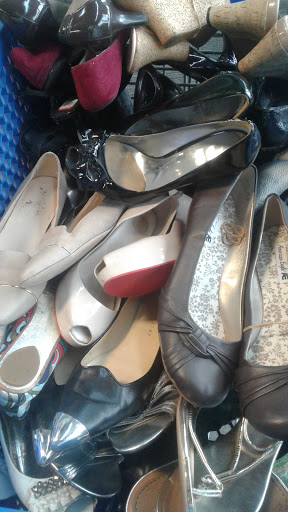 Thrift Store «Goodwill Everett Outlet», reviews and photos, 2208 W Casino Rd, Everett, WA 98204, USA