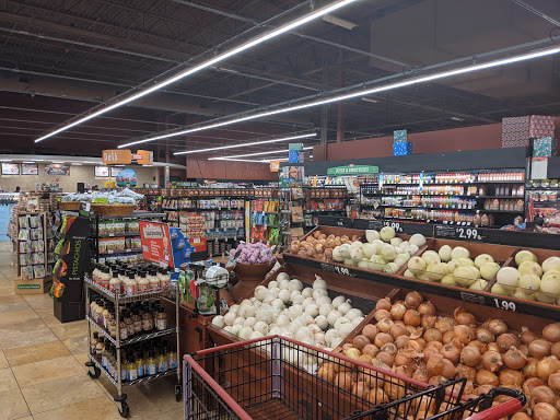 Supermarket «Giant Eagle Supermarket», reviews and photos, 27264 Lorain Rd, North Olmsted, OH 44070, USA