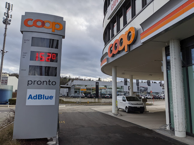 Kommentare und Rezensionen über Coop Pronto Shop mit Tankstelle Frauenfeld Maurerstrasse