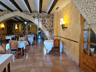 Restaurant Hotel Miralles - Avinguda de la Generalitat, 19, 21, 43596 Horta de Sant Joan, Tarragona, Spain