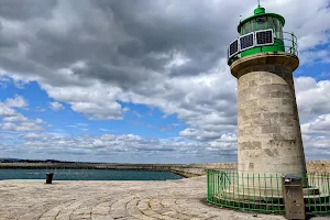 West Pier Lighthouse image