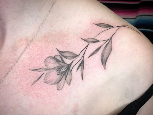 Tattoo Shop «Bustos Tattoo», reviews and photos, 1421 N Cedar Lake Rd, Round Lake Beach, IL 60073, USA