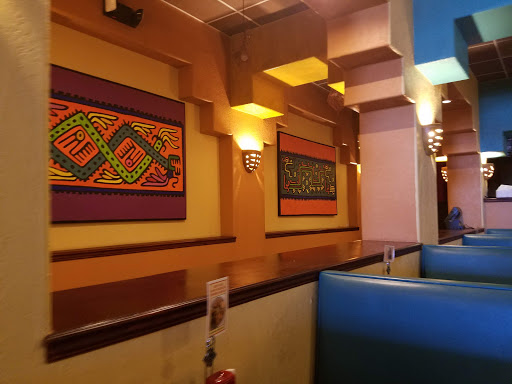 El Azteca Restaurant image 6