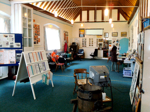 Sutton & Wawne Old School Museum and Family History Centre [Grade II listed] - Museum