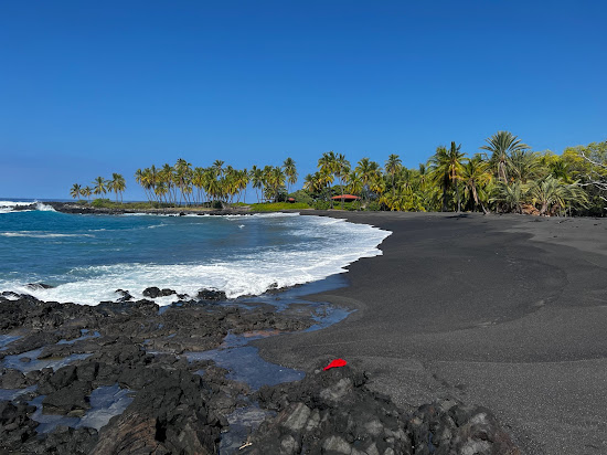 Honomalino Beach