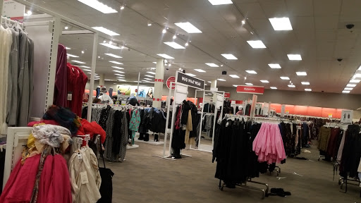 Department Store «Target», reviews and photos, 550 Arsenal St, Watertown, MA 02472, USA