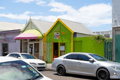 Smoothie King - 77WG+PF8, Fort Street (Upstairs, Basseterre, St. Kitts & Nevis