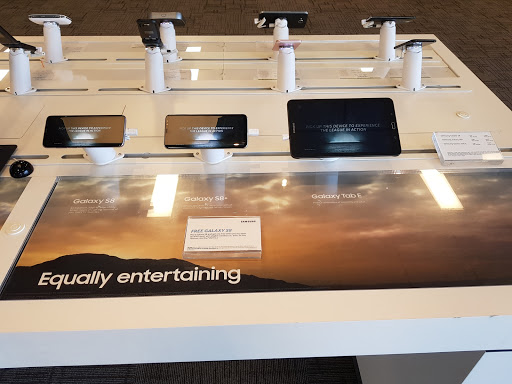 Cell Phone Store «AT&T», reviews and photos, 5175 Peachtree Pkwy NW #1302, Norcross, GA 30092, USA