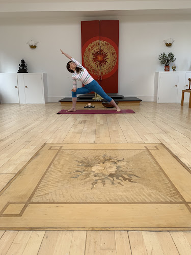 Reviews of Khadineyoga in Brighton - Yoga studio