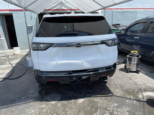 Auto Body Shop «Commerce Lane Body Shop Inc», reviews and photos, 5884 Commerce Ln, South Miami, FL 33143, USA