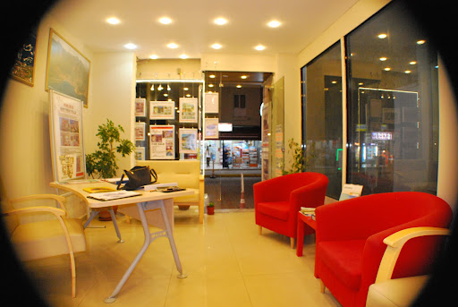 Alpinas Travel Agency