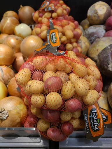 Grocery Store «Super Stop & Shop», reviews and photos, 20 Washington Ave, Dumont, NJ 07628, USA