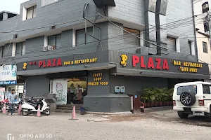 Hotel Plaza Bar & Restaurant image