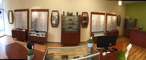 Optometrist «Oronoque Eye Care», reviews and photos, 3528 E Main St, Waterbury, CT 06705, USA