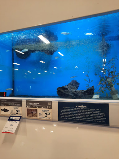 Pet Supply Store «Petco Animal Supplies», reviews and photos, 3731 Gateway Dr, Eau Claire, WI 54701, USA