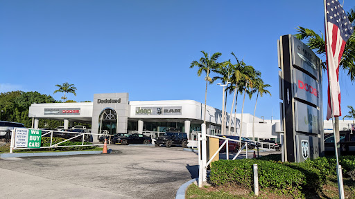 Dodge Dealer «Dadeland Dodge Chrysler Jeep Ram», reviews and photos, 16501 S Dixie Hwy, Miami, FL 33157, USA