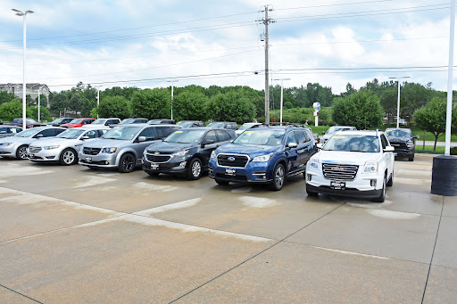Used Car Dealer «Deery Brothers Chrysler Dodge Jeep Ram Iowa City», reviews and photos, 651 IA-1, Iowa City, IA 52246, USA