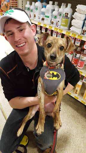 Pet Supply Store «PetSmart», reviews and photos, 1700 Fruitville Pike, Lancaster, PA 17601, USA