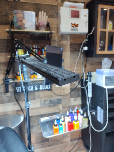 Tattoo Shop «Salvation Tattoo Lounge», reviews and photos, 1612 Washington Ave, Miami Beach, FL 33139, USA