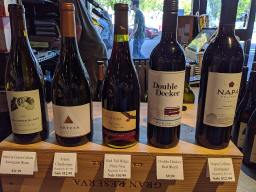 Wine Store «Burlington Wine Shop», reviews and photos, 133 St Paul St, Burlington, VT 05401, USA