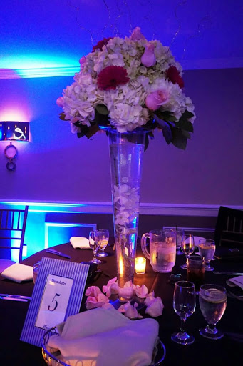 Florist «Bed of Roses Florist», reviews and photos, 2231 Central Park Ave, Yonkers, NY 10710, USA