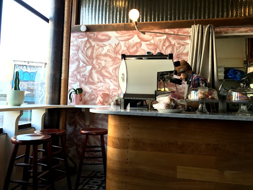 Cafe At Sel Rrose