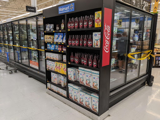 Department Store «Walmart Supercenter», reviews and photos, 2801 Commerce Dr, Coralville, IA 52241, USA