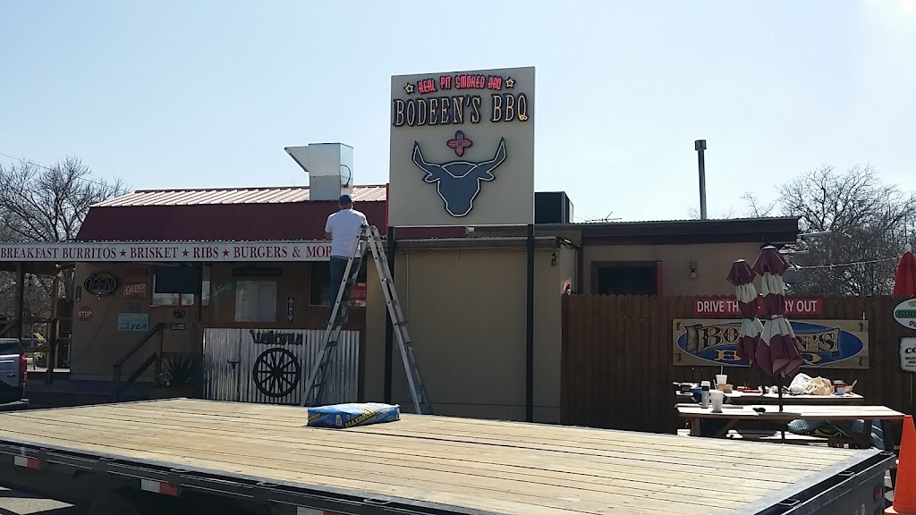 Bodeen's Bbq 76114