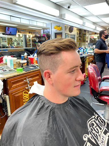 Barber Shop «Classic Barbers Shop», reviews and photos, 6226 S Dixie Hwy, South Miami, FL 33143, USA