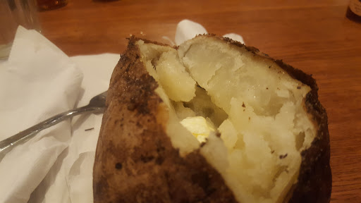 American Restaurant «Cracker Barrel Old Country Store», reviews and photos, 4700 Portsmouth Blvd, Chesapeake, VA 23321, USA