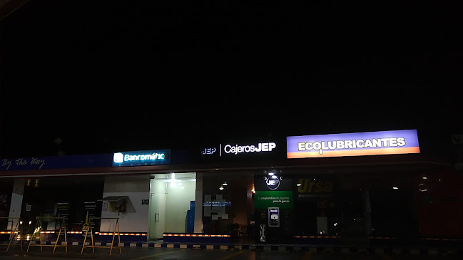 Opiniones de Gasolinera Minimarket Rio Shop en Guayaquil - Gasolinera