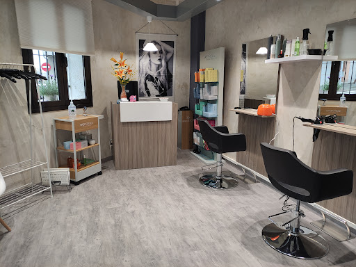 Natalia Style - Peluquería en Corró d'Avall, Barcelona