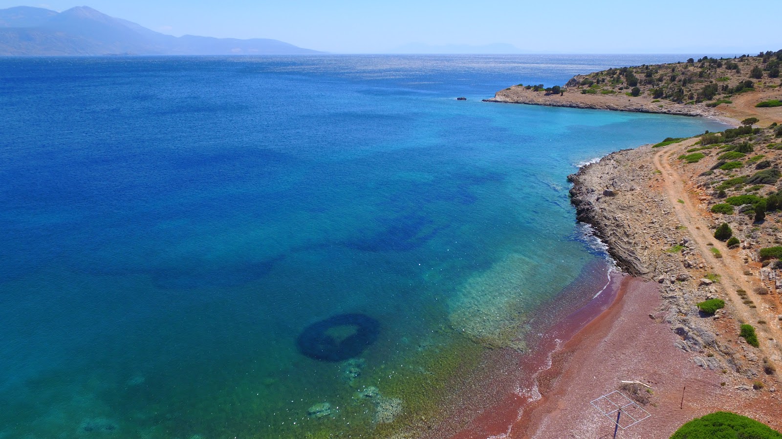 Foto di Mavra Litharia beach ubicato in zona naturale