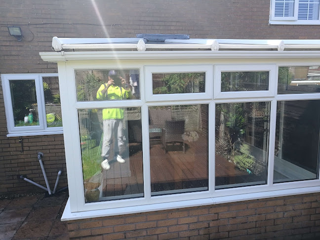 R'n'B Window Cleaning - Manchester