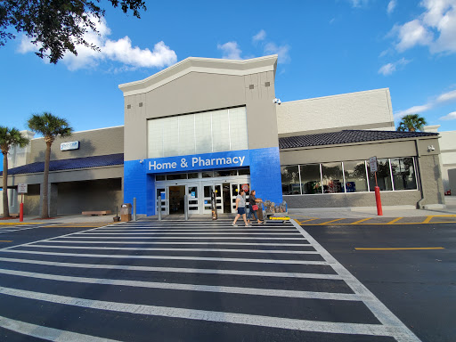 Department Store «Walmart Supercenter», reviews and photos, 101 Howland Blvd, Deltona, FL 32738, USA