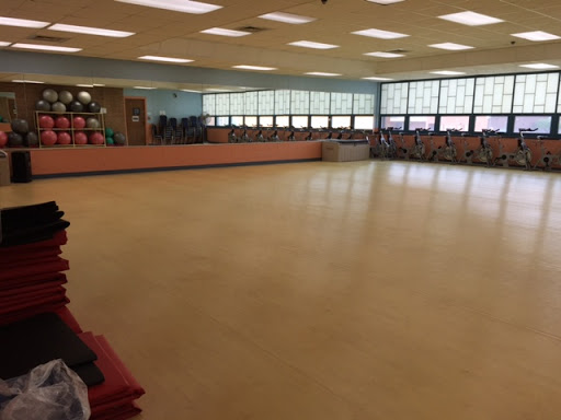 Community Center «Lan-Oak Park District - Eisenhower Community & Fitness Center», reviews and photos, 2550 178th St, Lansing, IL 60438, USA