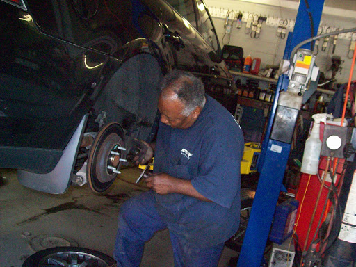 Auto Repair Shop «Auto Medic», reviews and photos, 1418 NJ-35, Ocean Township, NJ 07712, USA