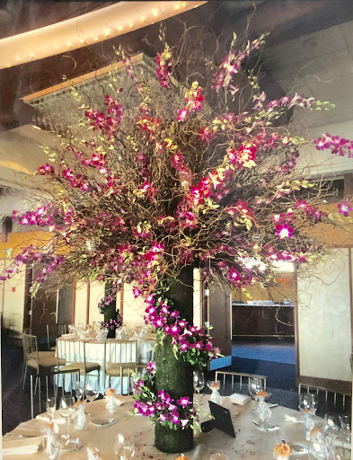 Florist «Quinn Florist», reviews and photos, 3524 Broadway, Astoria, NY 11103, USA