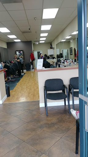 Shopping Mall «Feather Down Shopping Center», reviews and photos, 1258 Stabler Ln, Yuba City, CA 95993, USA