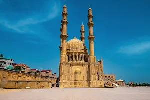 Heydar Mosque image