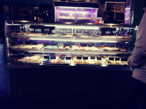 Donut Shop «Hurts Donut Co.», reviews and photos, 1301 5th St #105, Coralville, IA 52241, USA