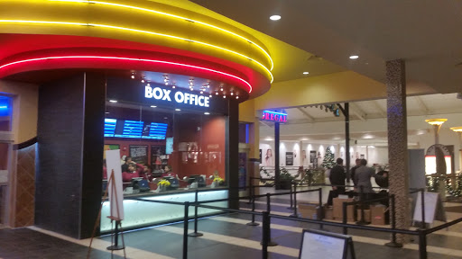 Movie Theater «Regal Cinemas Dulles Town Center 10», reviews and photos, 21100 Dulles Town Cir #203, Sterling, VA 20166, USA