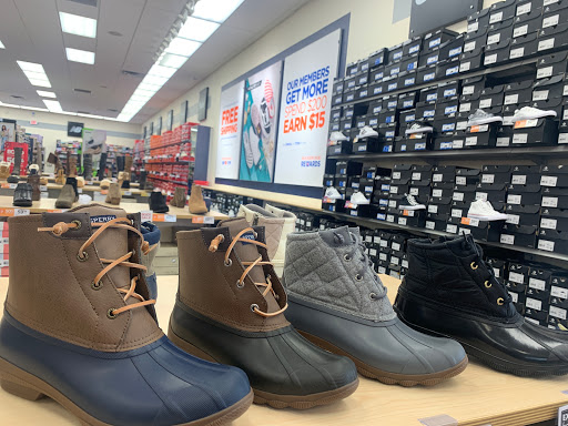 Shoe Store «Rack Room Shoes», reviews and photos, 1985 E Main St #1, Spartanburg, SC 29307, USA