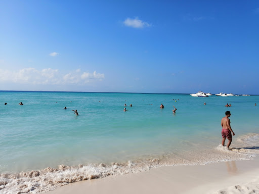 Nudist beaches in Cancun