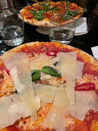 Pizza du Restaurant italien Ristorante Dino à Paris - n°7