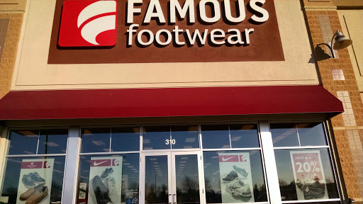 Famous Footwear, 1901 Madison Ave, Mankato, MN 56001, USA, 